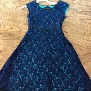 A cute navy blue dress for girls